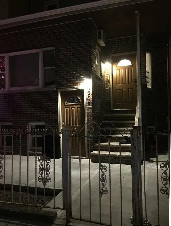 Apartment 3306 Snyder Avenue Hotel New York